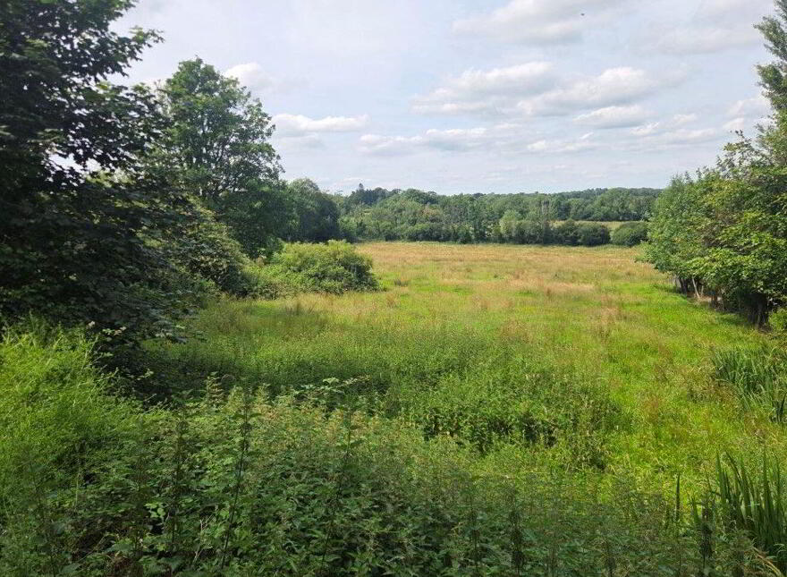 Cloonanass, Sixmilebridge