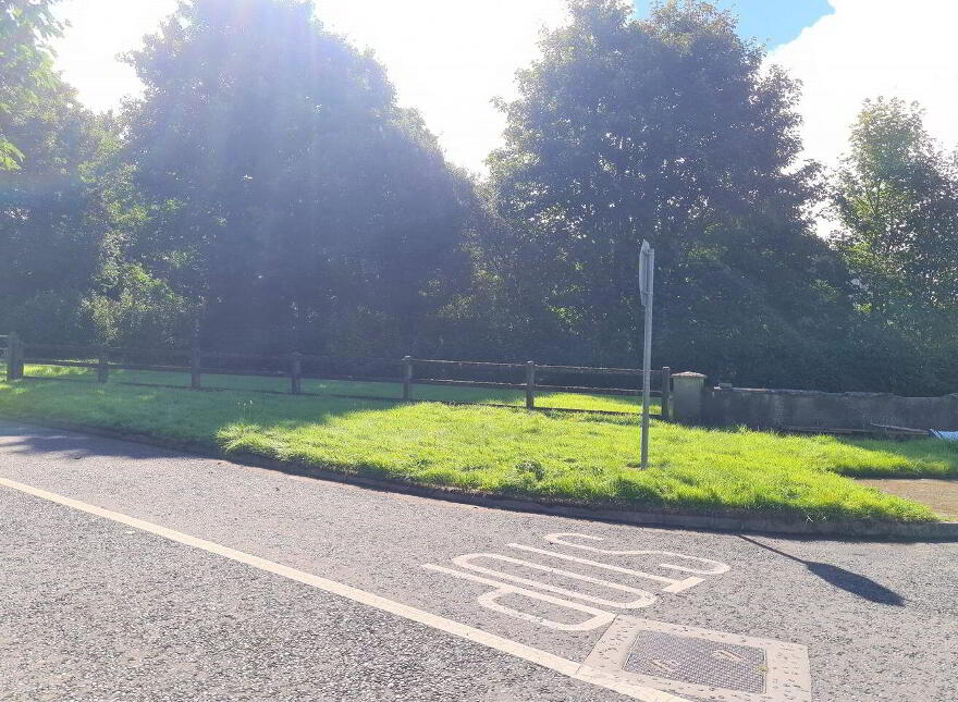 Main St, Bellahy