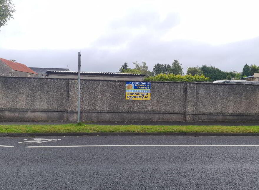 Ballyhaunis - Airport Road, Charlestown