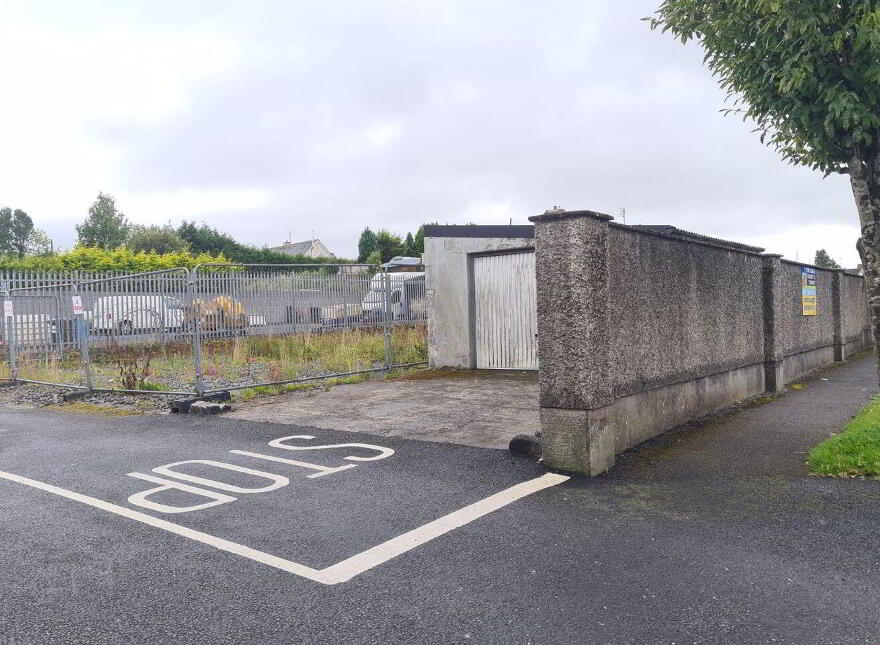 Ballyhaunis - Airport Road, Charlestown