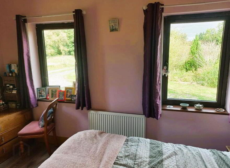 An Neidin, Carrowbeg, Kilkelly, F35T652