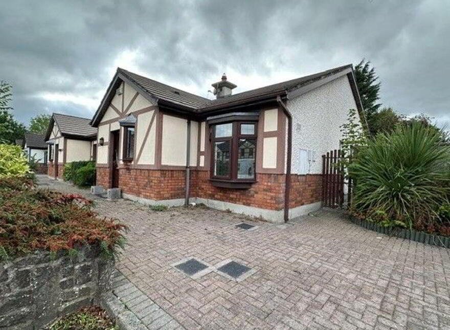 65 Rosemount, Clongower, Thurles, E41Y135 photo