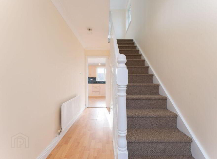 81 Hillview, Rhode, R35VP66