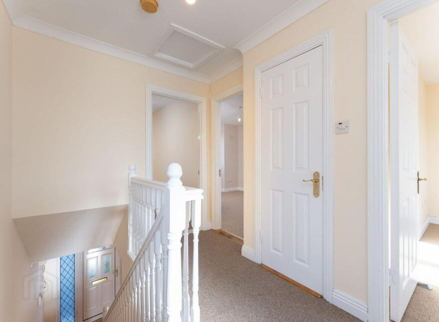 81 Hillview, Rhode, R35VP66