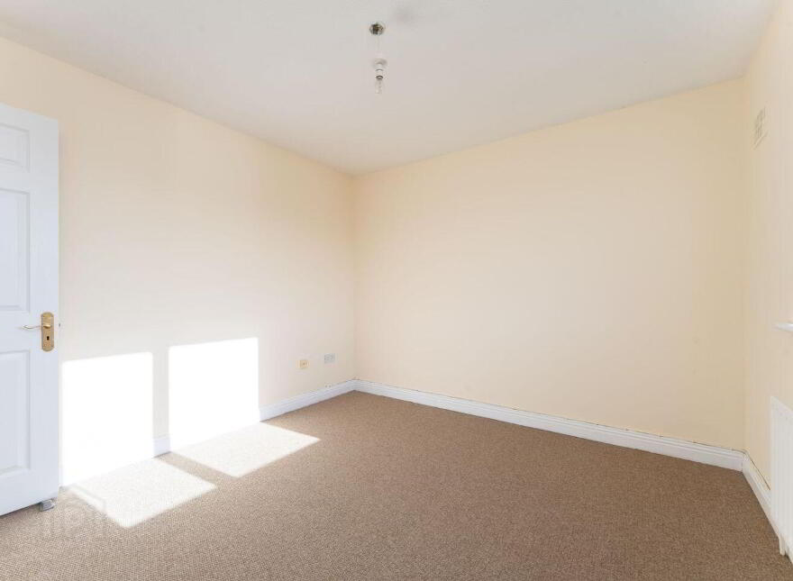 81 Hillview, Rhode, R35VP66