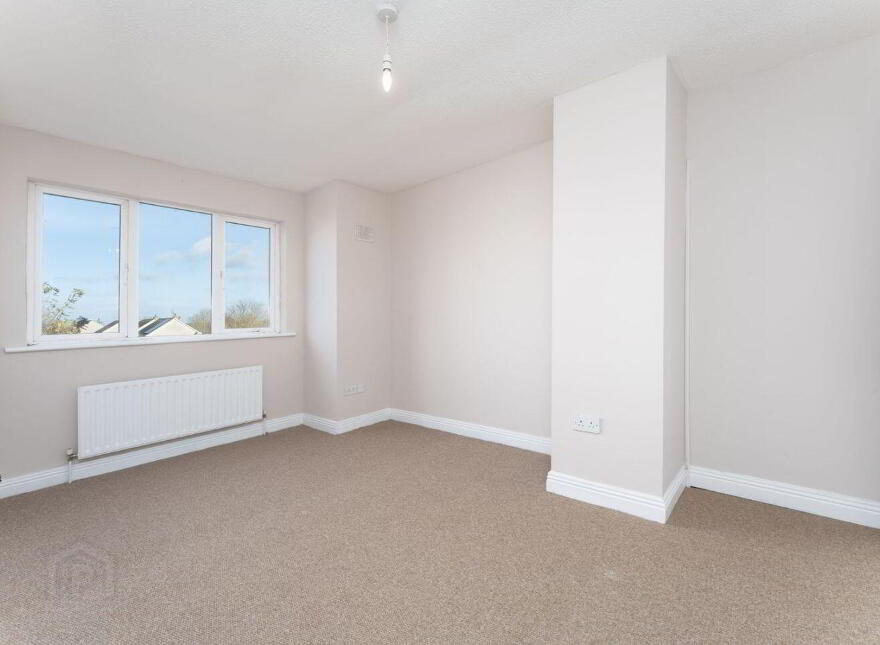 81 Hillview, Rhode, R35VP66