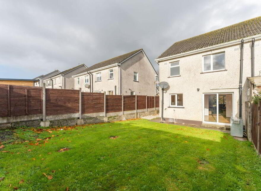 81 Hillview, Rhode, R35VP66