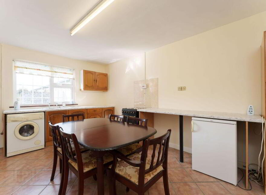 10 Upper Main Street, Kilbeggan, N91WD2P