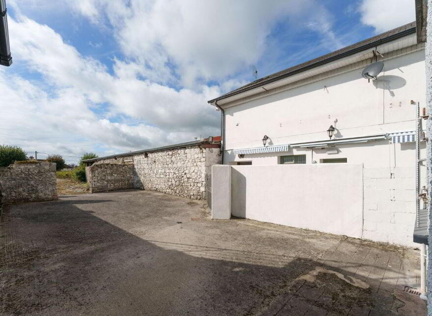 10 Upper Main Street, Kilbeggan, N91WD2P