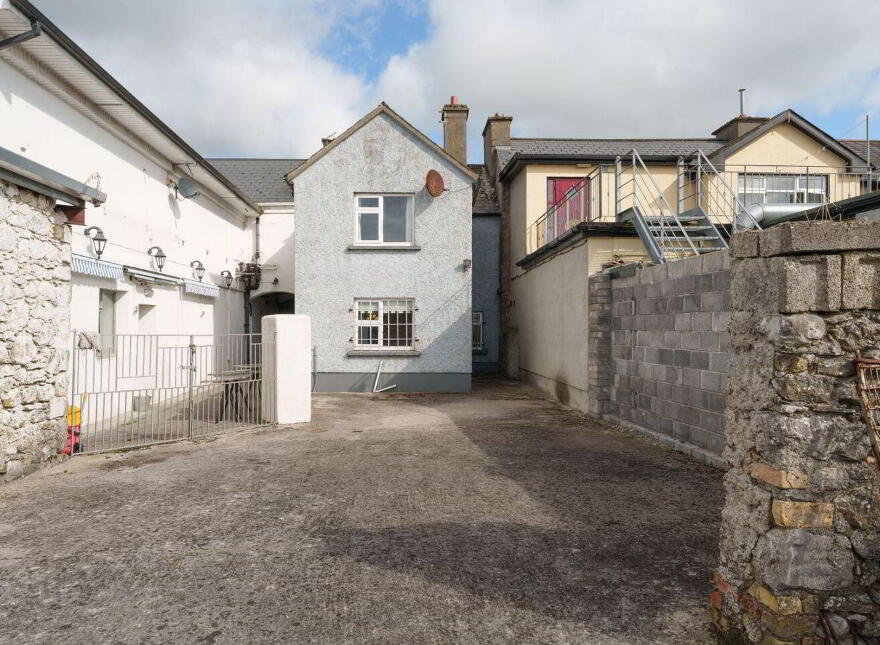10 Upper Main Street, Kilbeggan, N91WD2P