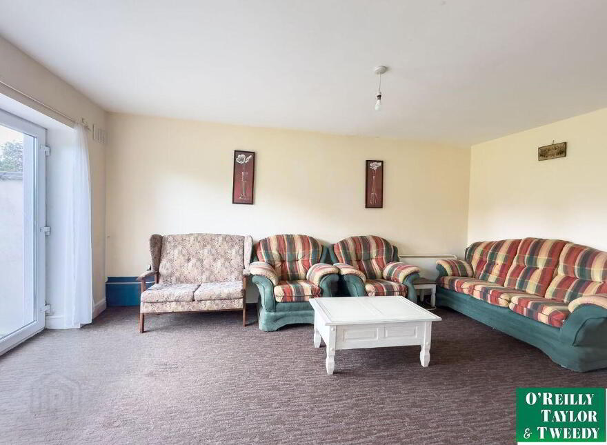 11 Eagle Wood Manor, Belturbet, H14FY24