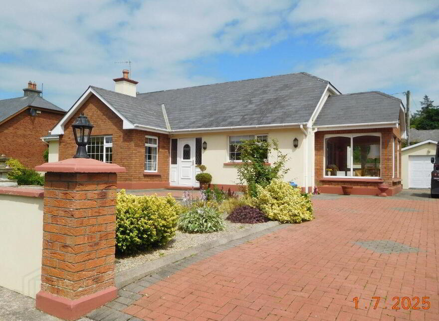 2 Cahirdown Close, Listowel, V31PK18 photo