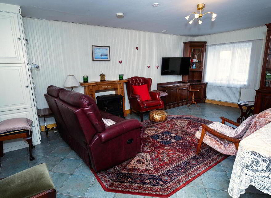 Main Street, Banagher, R42XW29