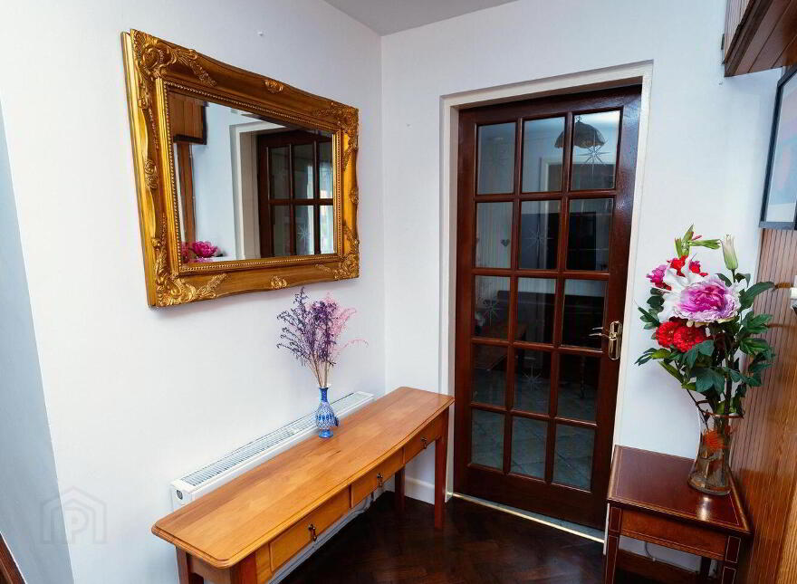 Main Street, Banagher, R42XW29