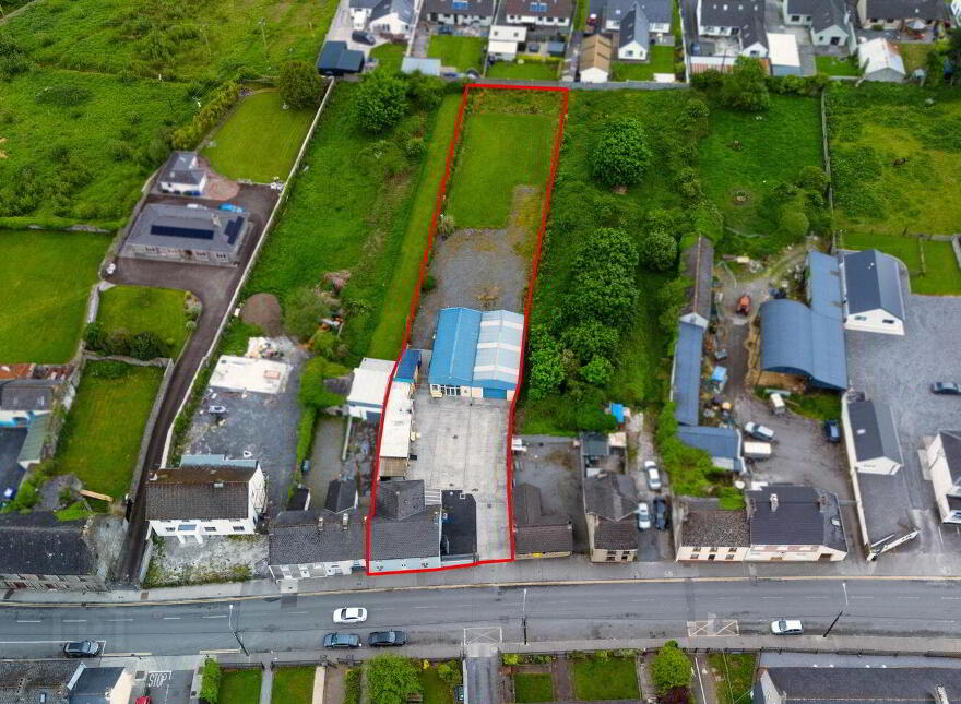 Main Street, Banagher, R42XW29