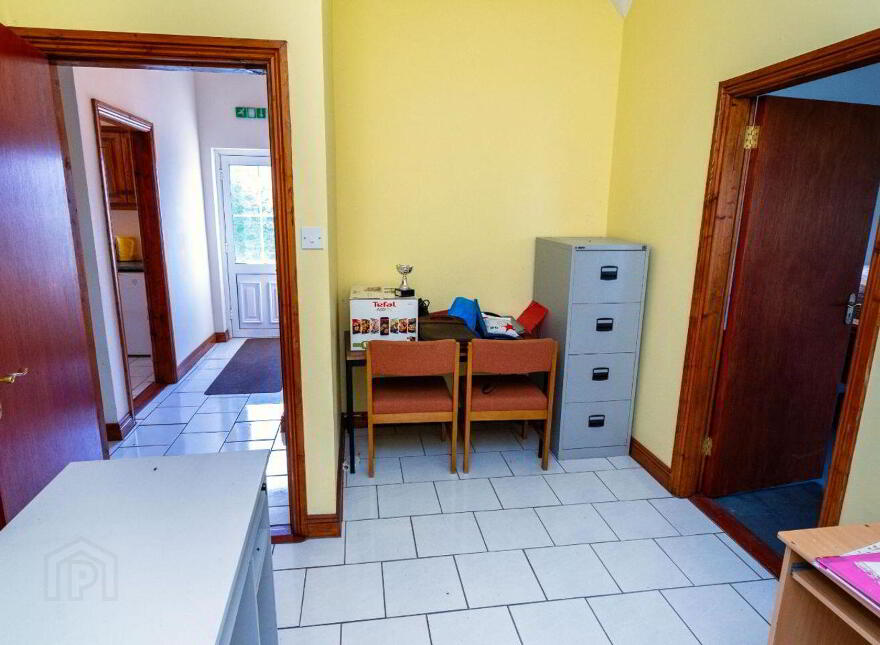 Sliabh Bloom Farmhouse, Oakley Park, Clareen, R42YX57
