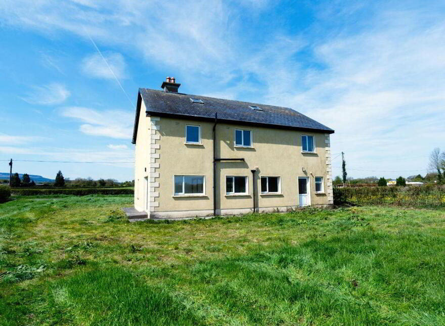 Castlepark, Clonakenny, E53TF40