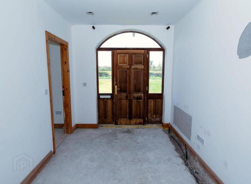 Castlepark, Clonakenny, E53TF40