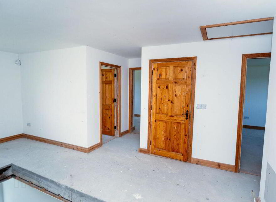 Castlepark, Clonakenny, E53TF40