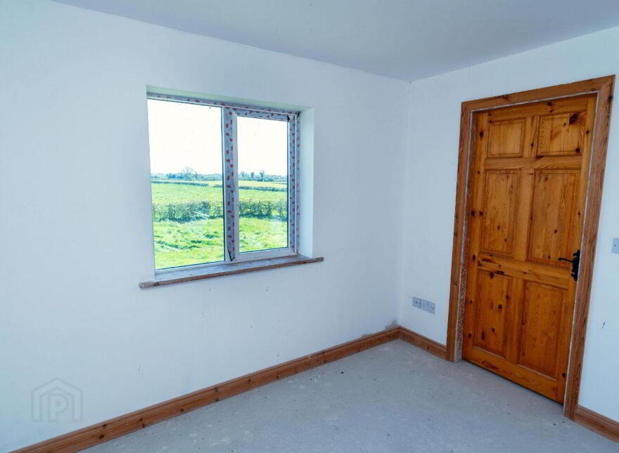 Castlepark, Clonakenny, E53TF40