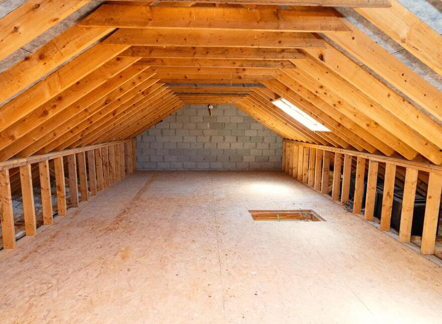 Castlepark, Clonakenny, E53TF40