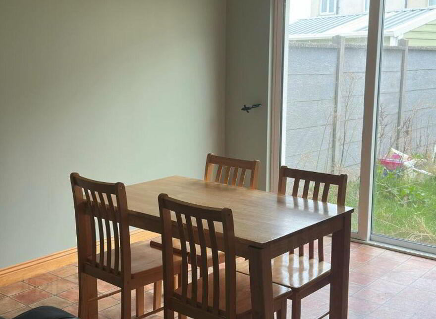 154 An Dúiche, Scalaheen, Tipperary Town, E34P681
