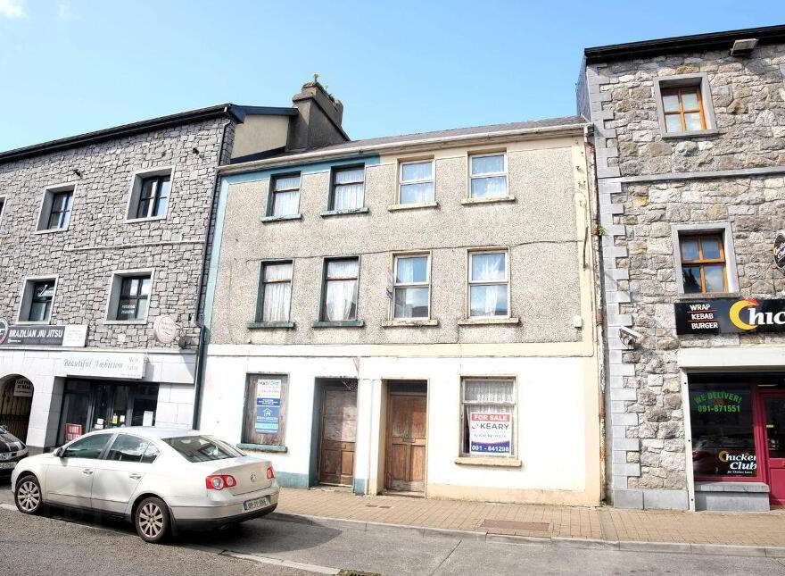 Dunkellin Street, Loughrea, H62YE62