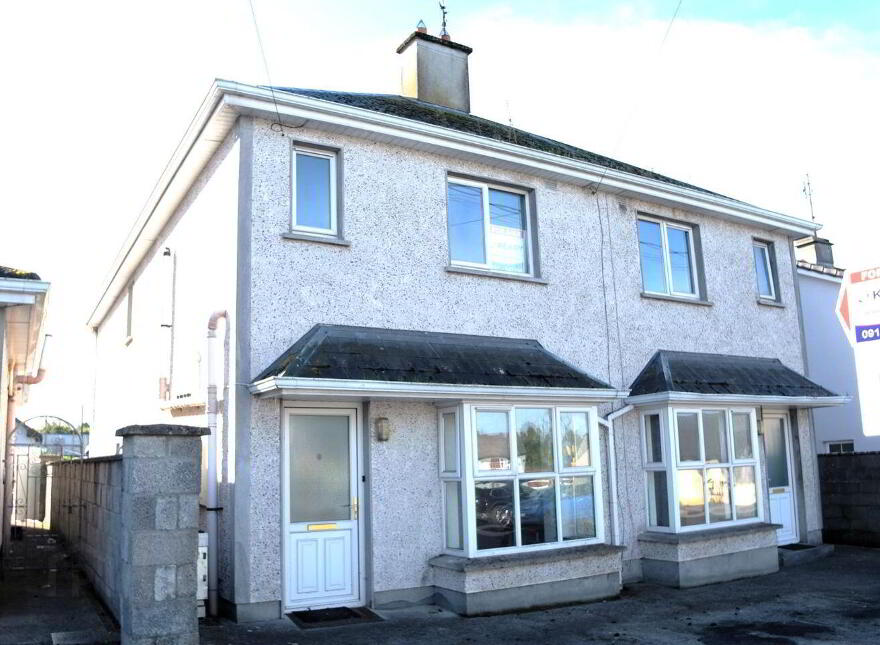 4 Bride Street, Loughrea, H62T253