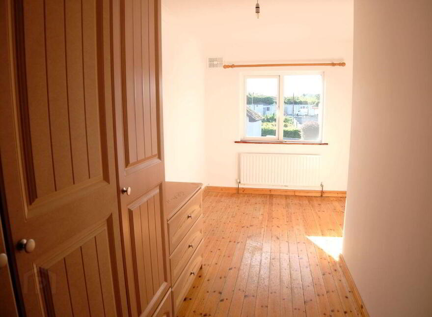 4 Bride Street, Loughrea, H62T253