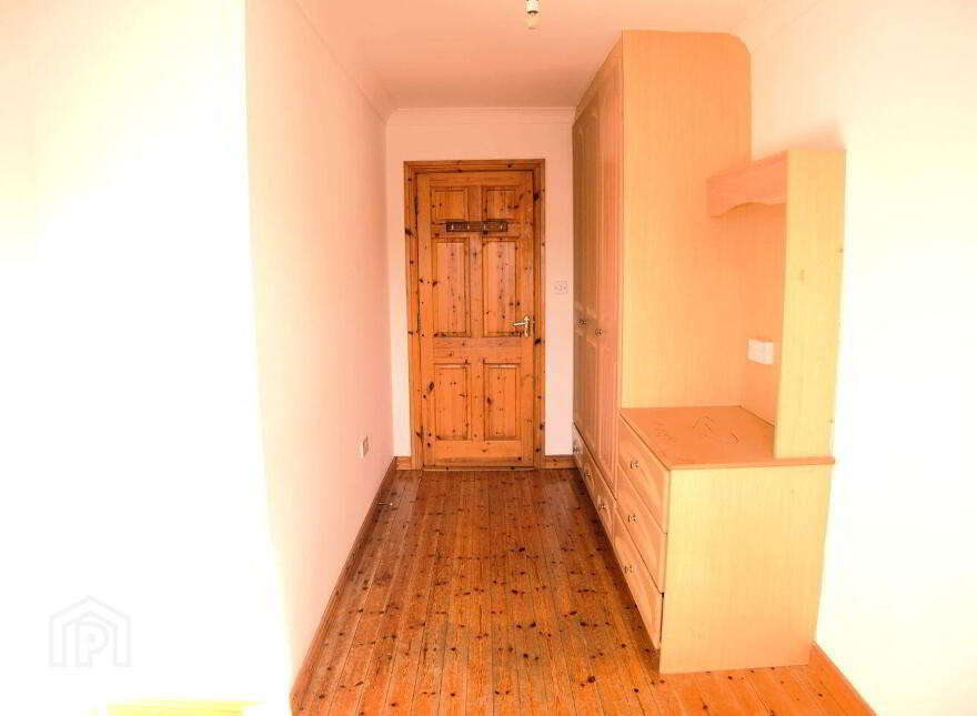 4 Bride Street, Loughrea, H62T253