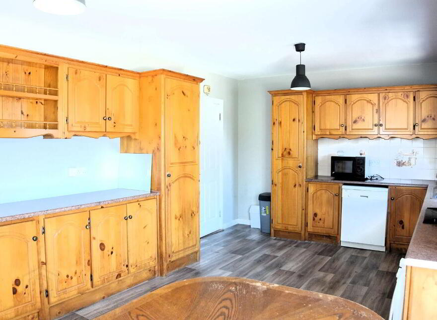 Cosmona, Loughrea, H62YF20