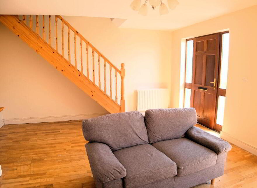 5 An Srúthan, Cross Street, Loughrea, H62PK65