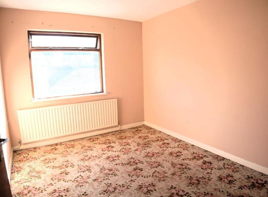 Cross Street, Loughrea, H62NN66