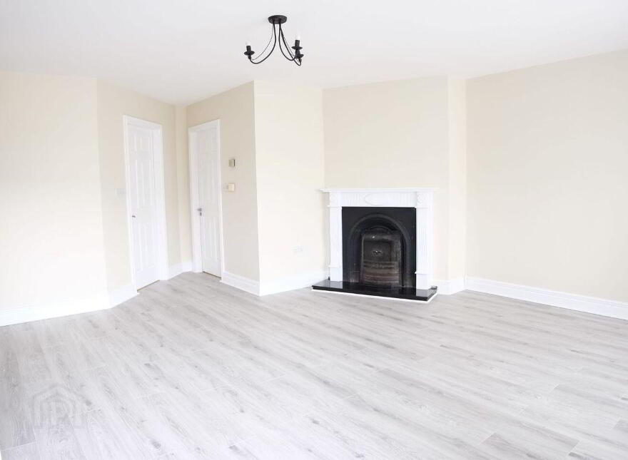 19 An Sruthan, Loughrea, H62PX72