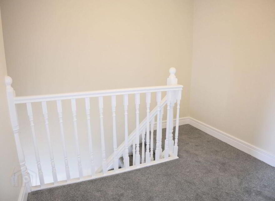 19 An Sruthan, Loughrea, H62PX72