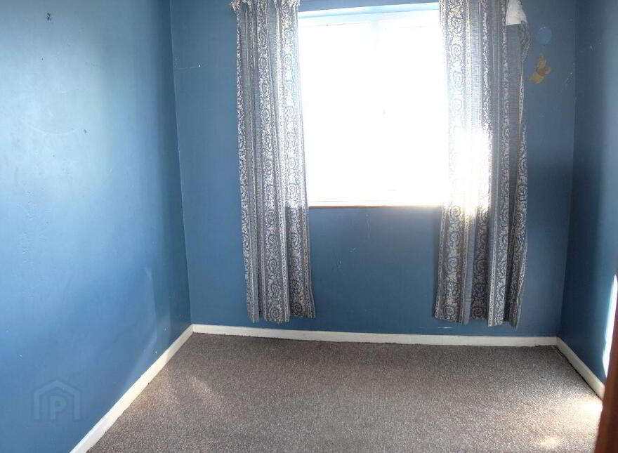 42 Fahy Gardens, Loughrea, H62PH42