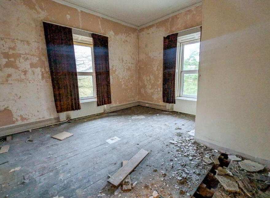 Ballykeeran, Athlone, N37RR90
