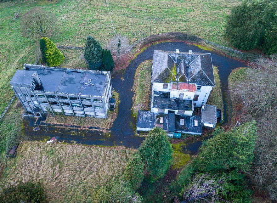 Ballykeeran, Athlone, N37RR90