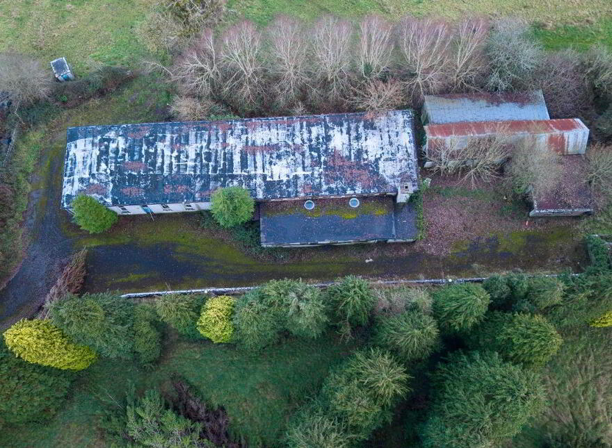 Ballykeeran, Athlone, N37RR90