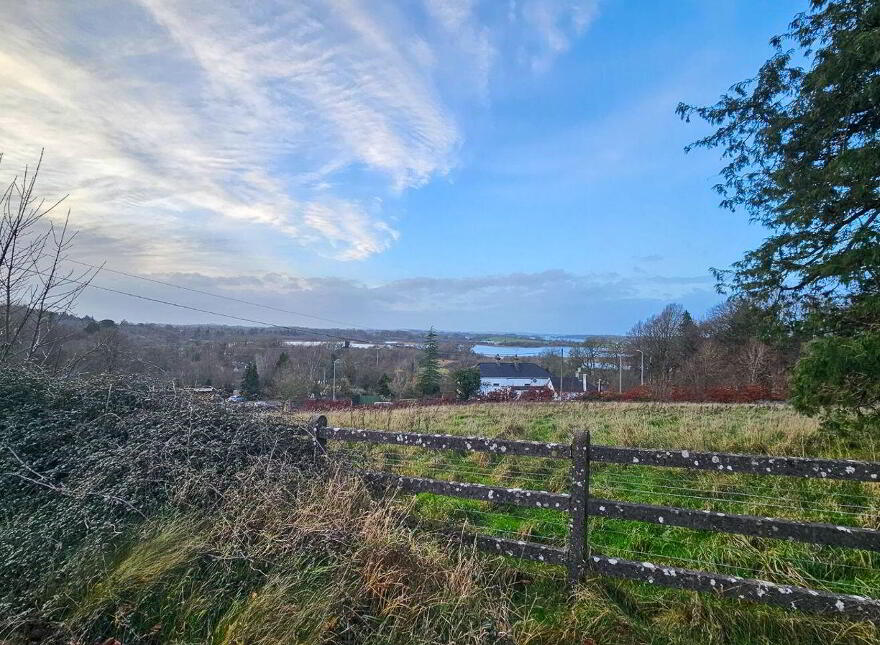 Ballykeeran, Athlone, N37RR90