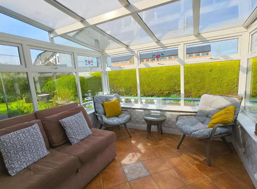 Arcadia, Athlone, N37HH70