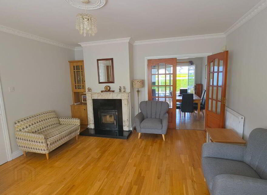 Arcadia, Athlone, N37HH70