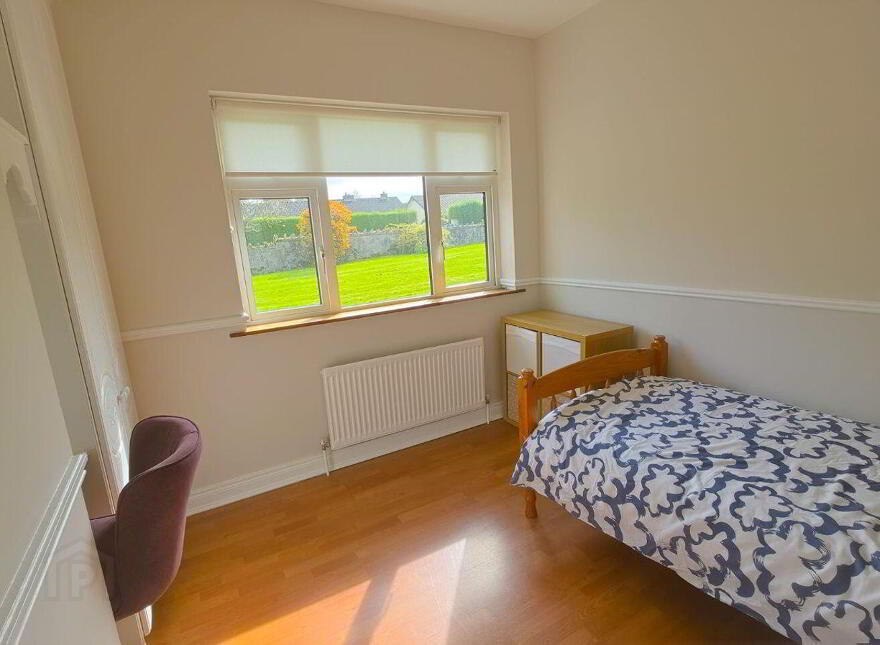 Arcadia, Athlone, N37HH70