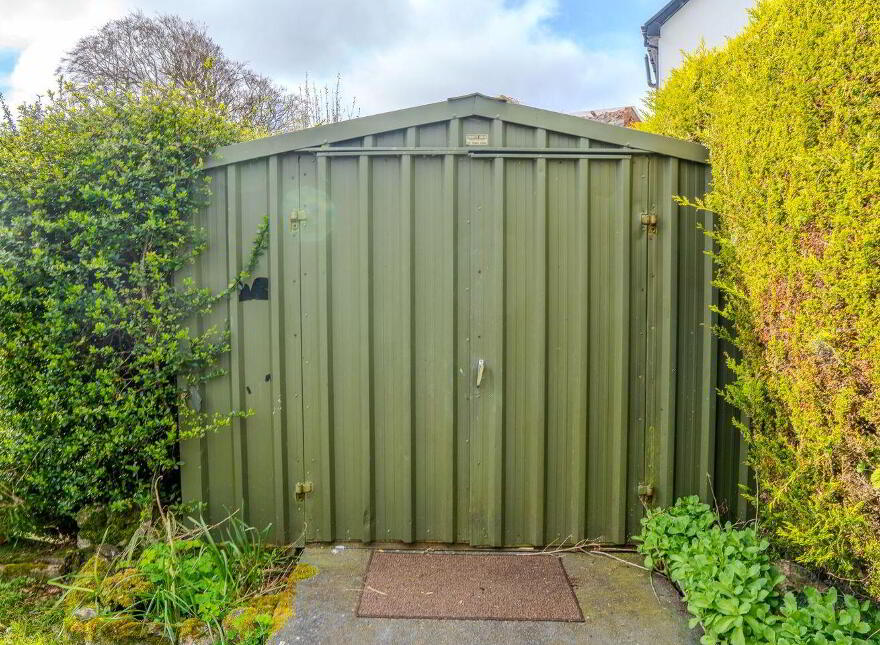Arcadia, Athlone, N37HH70