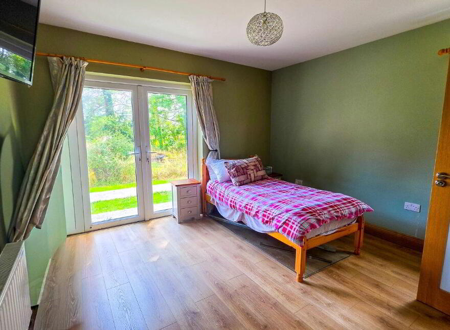 Glenballythomas, Tulsk, F45HY11