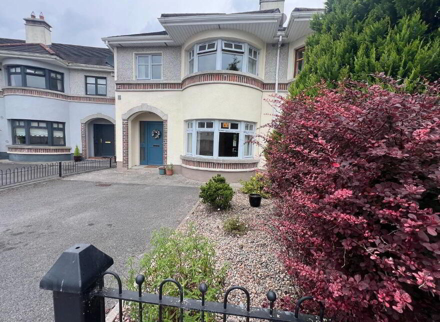 28 Ardnaglug, Retreat Road, Athlone, N37A6Y0