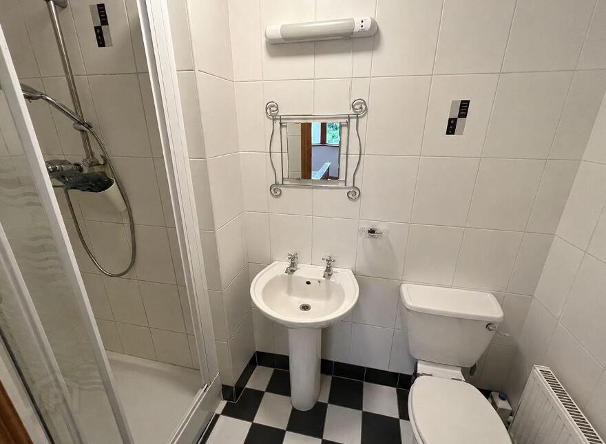28 Ardnaglug, Retreat Road, Athlone, N37A6Y0