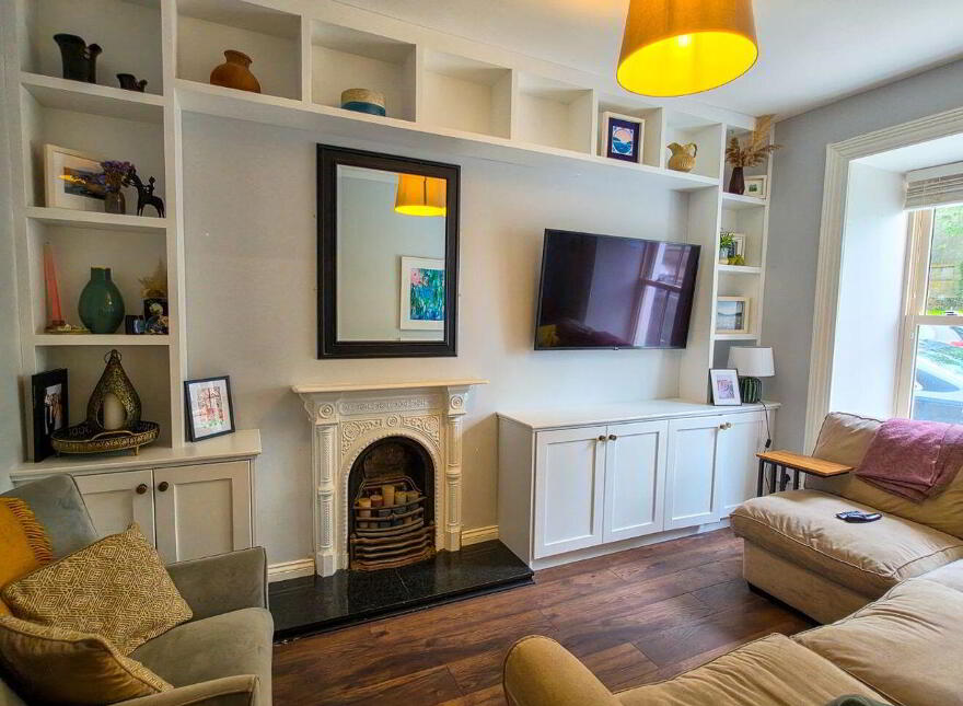 Abbey Street, Roscommon Town, F42W283
