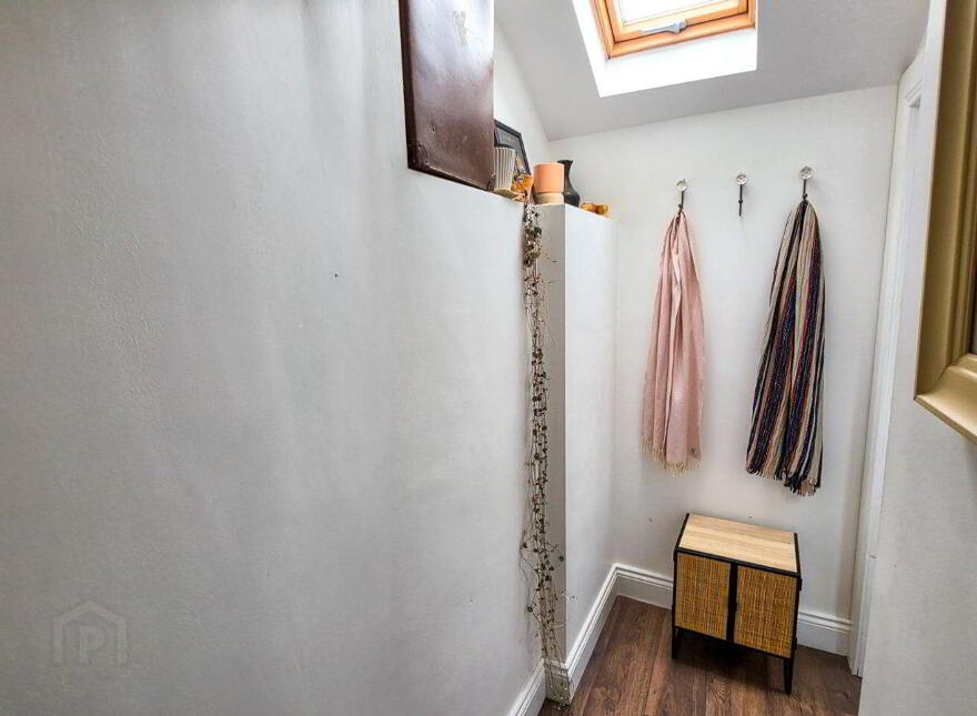 Abbey Street, Roscommon Town, F42W283