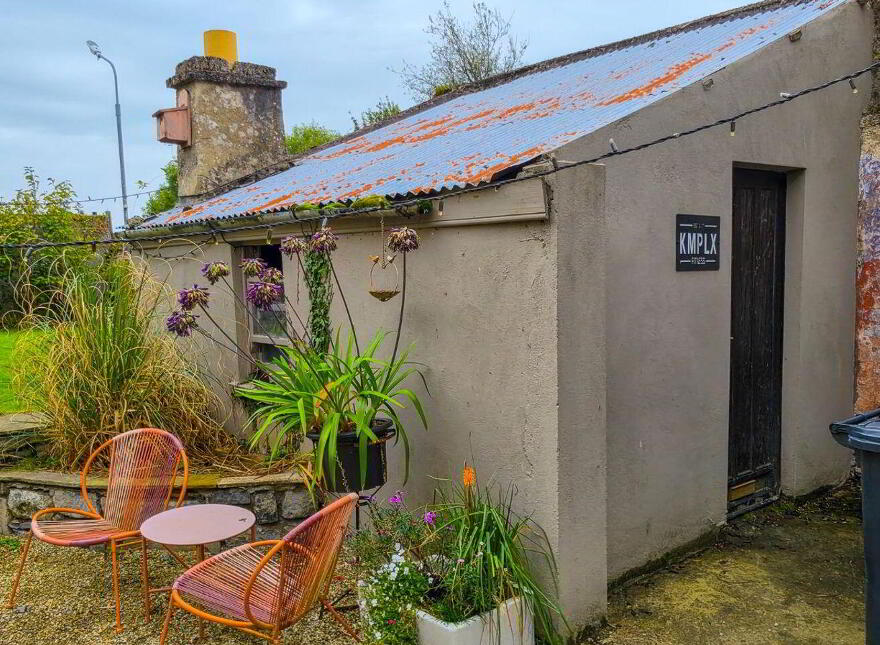 Abbey Street, Roscommon Town, F42W283